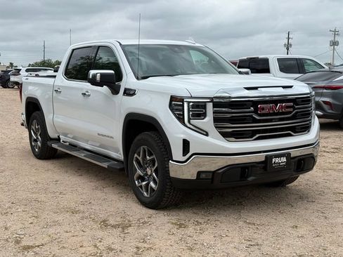 New 2026 GMC Sierra 1500 SLT AWD/4WD image 3