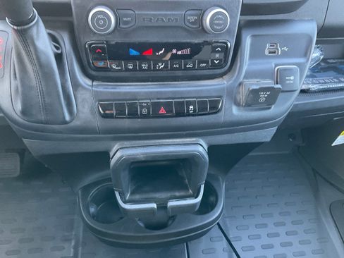 New 2026 RAM ProMaster 1500 w/ Quick Order Package 22G SLT image 12