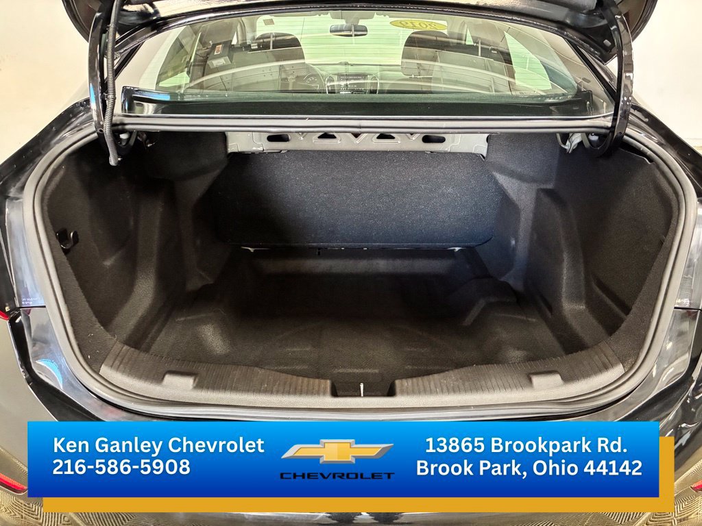 Certified 2019 Chevrolet Cruze LS FWD image 18
