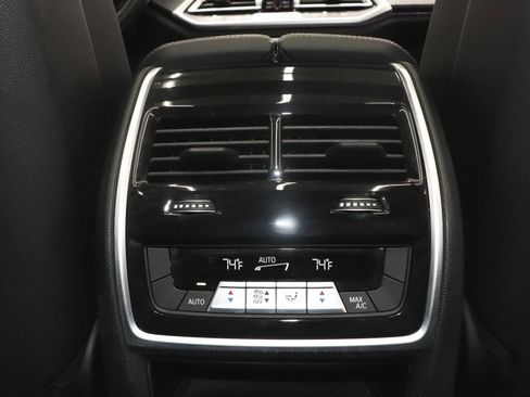 Used 2022 BMW X5 M50i w/ Executive Package image 47