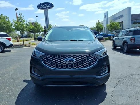 Used 2023 Ford Edge SEL AWD/4WD image 2