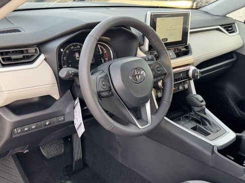 New 2025 Toyota RAV4 XLE image 16