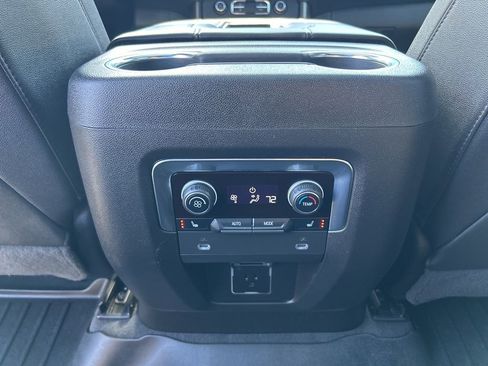 Used 2022 Chevrolet Tahoe High Country image 47