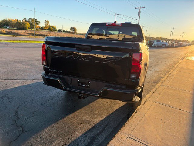 New 2026 Chevrolet Colorado LT w/ Advanced Trailering Package AWD/4WD image 3