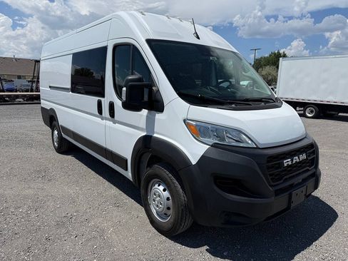 Used 2023 RAM ProMaster 3500 FWD image 9