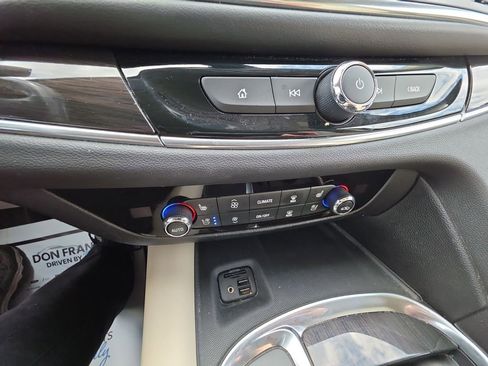 Used 2021 Buick Enclave Premium w/ Sun and Sites Package image 19