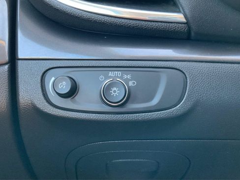 Used 2019 Buick Encore Preferred FWD image 17