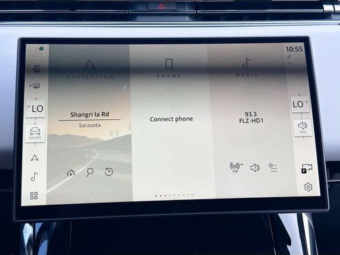 New 2026 Land Rover Range Rover Sport Dynamic SE AWD/4WD image 33
