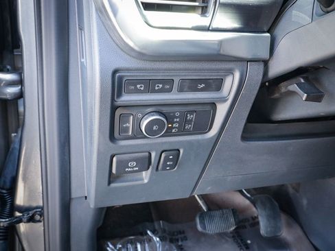 Used 2022 Ford F150 Lariat AWD/4WD image 21