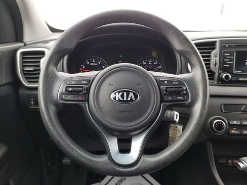 Used 2017 Kia Sportage LX image 11