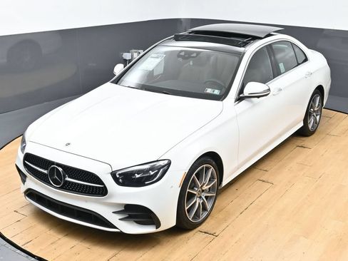 Used 2023 Mercedes-Benz E 350 4MATIC Sedan image 50