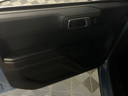 Used 2025 Ford Bronco Big Bend image 26