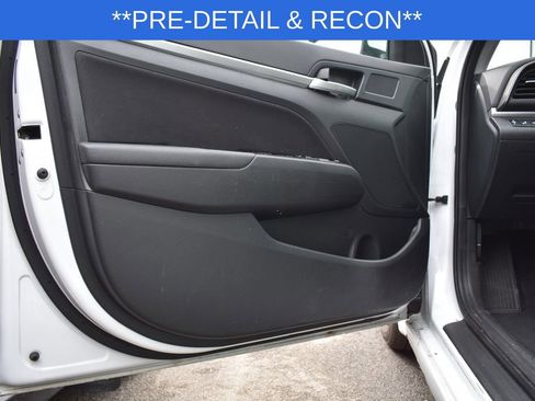 Used 2020 Hyundai Elantra Value Edition w/ Cargo Package (C1) image 8