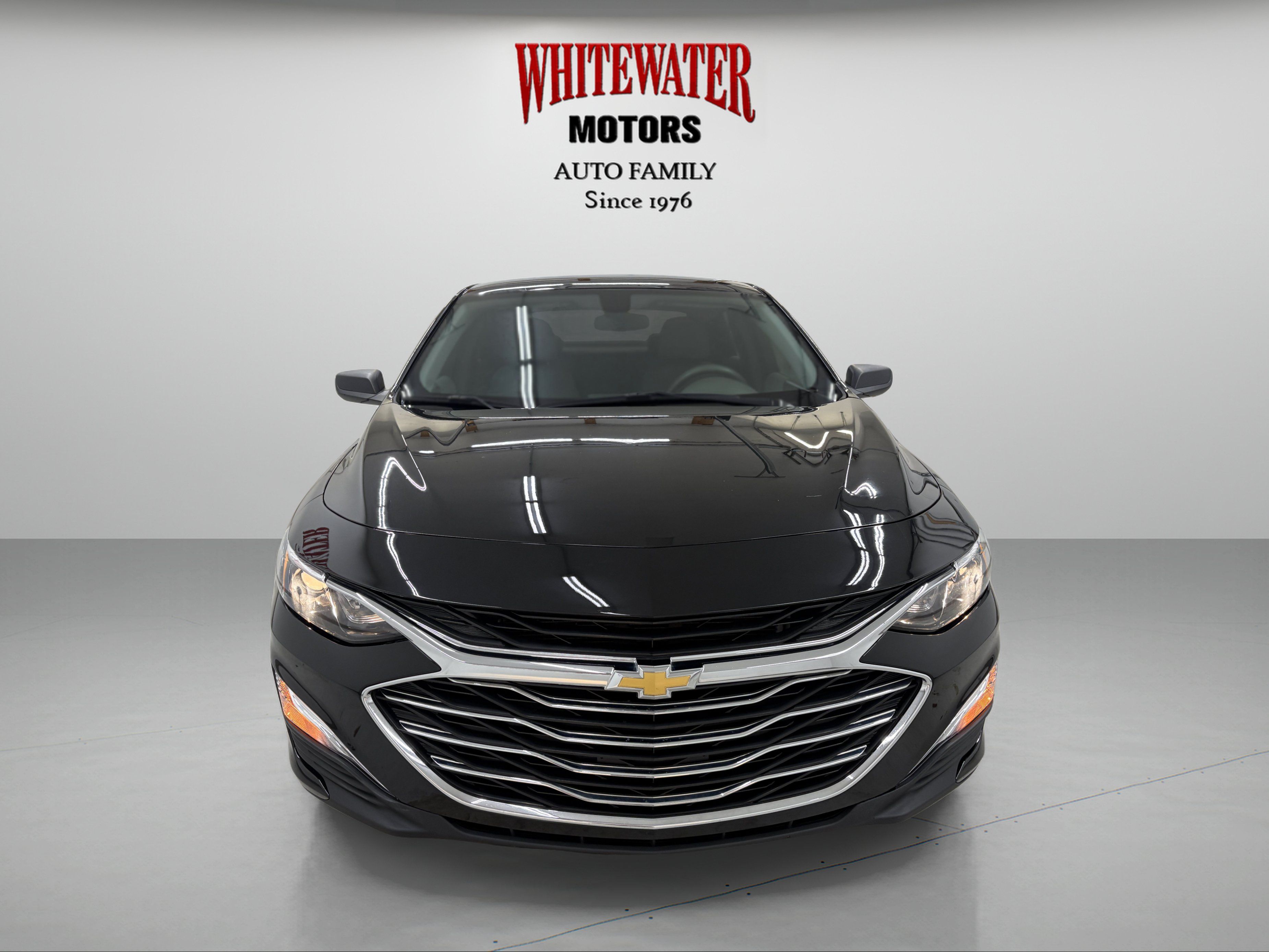 Used 2022 Chevrolet Malibu LS FWD image 5