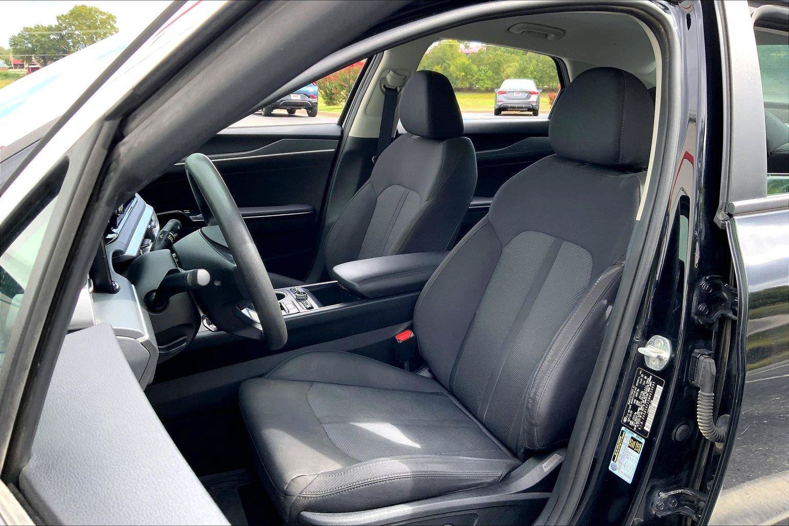 Used 2021 Kia K5 LXS AWD/4WD image 23