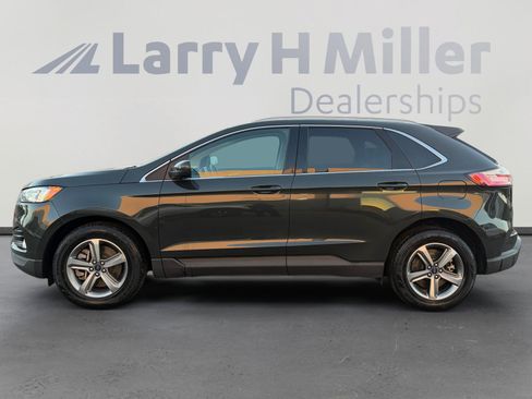 Used 2022 Ford Edge SEL w/ Convenience Package AWD/4WD image 2