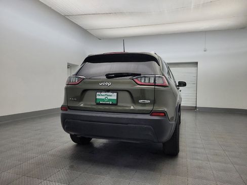 Used 2019 Jeep Cherokee Latitude w/ Popular Appearance Group image 7