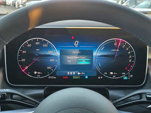 New 2025 Mercedes-Benz GLC 350e 4MATIC image 24