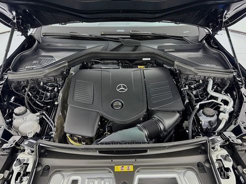 New 2026 Mercedes-Benz GLC 300 image 10