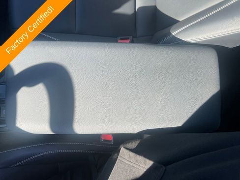 Used 2025 Toyota Camry SE image 24