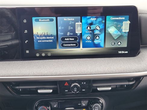 New 2026 Nissan Kicks SV image 12