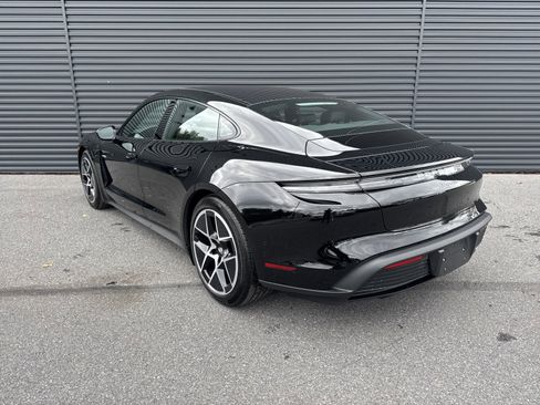 New 2025 Porsche Taycan image 25