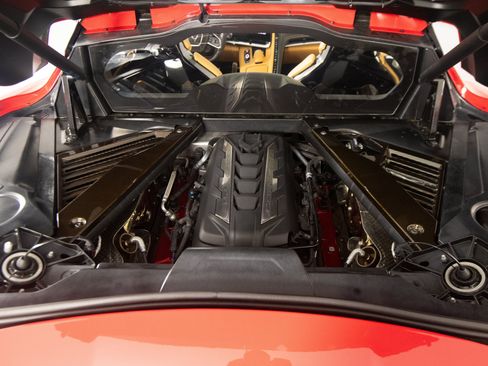 Used 2020 Chevrolet Corvette Stingray Premium Cpe w/ 3LT Preferred Equipment Group RWD image 41