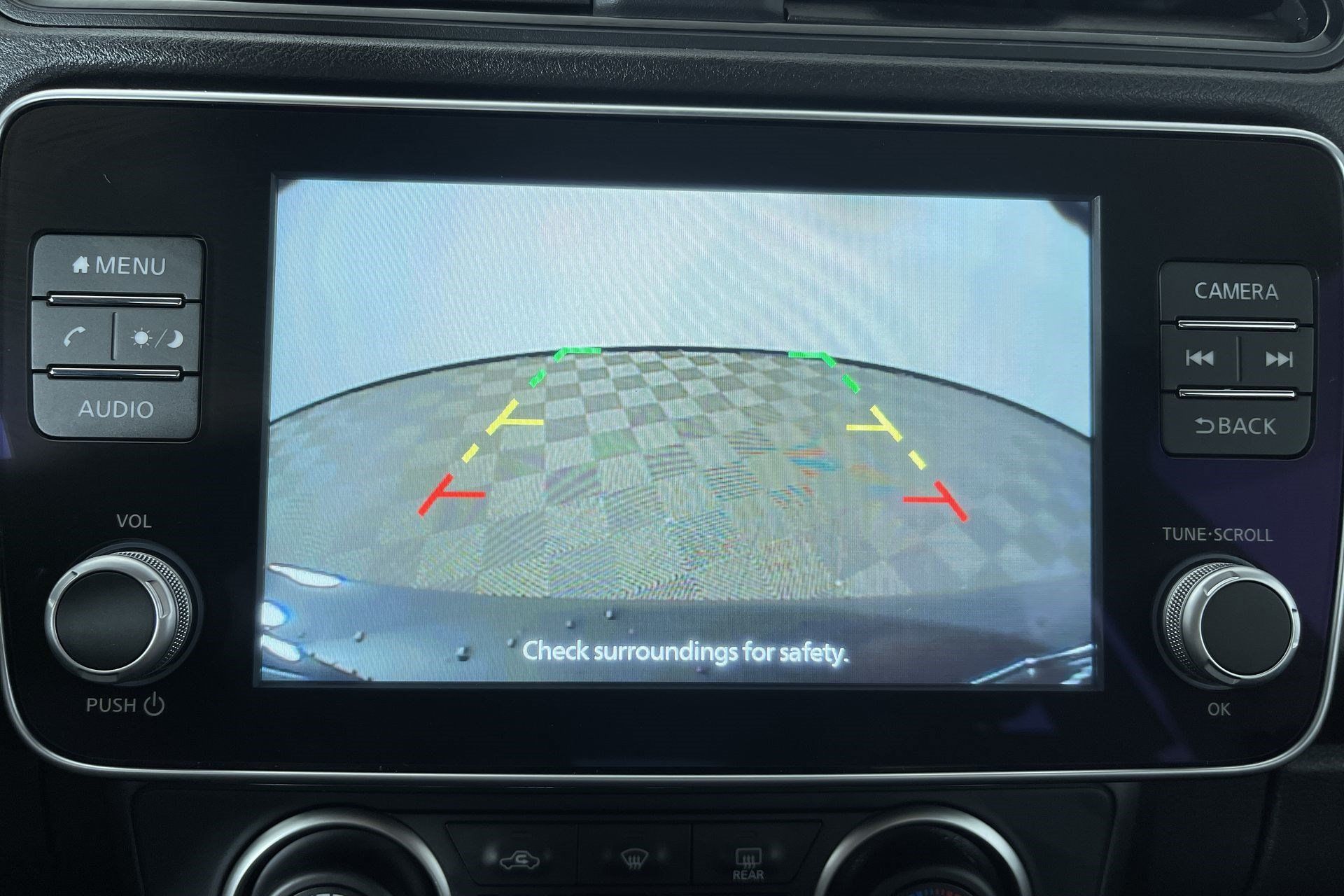 Certified 2025 Nissan Leaf S FWD image 19