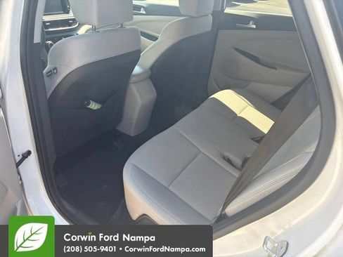 Used 2019 Hyundai Tucson SE w/ Cargo Package AWD/4WD image 11