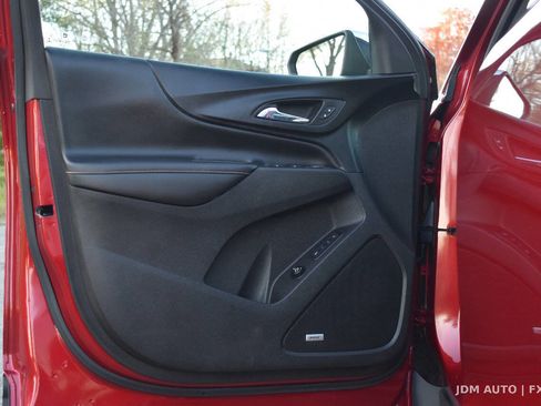 Used 2018 Chevrolet Equinox Premier image 8