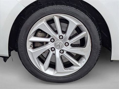 Used 2017 Acura ILX w/ Premium Package image 10