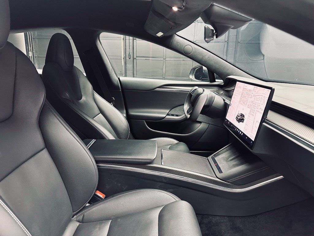 Used 2022 Tesla Model S Plaid AWD/4WD image 17