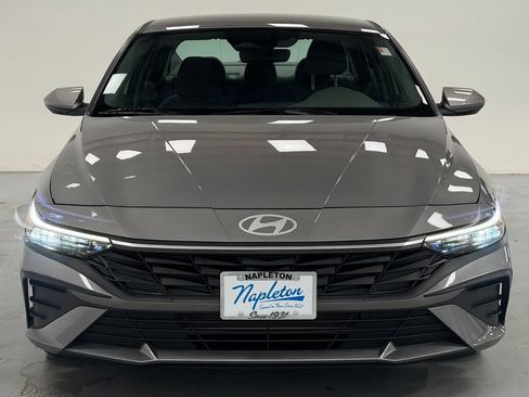 Certified 2024 Hyundai Elantra SEL FWD image 7