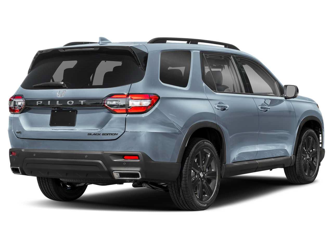 Used 2025 Honda Pilot Black Edition image 2