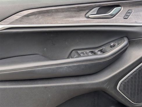 Used 2021 Jeep Grand Cherokee L Limited w/ Trailer Tow Group (B) image 15