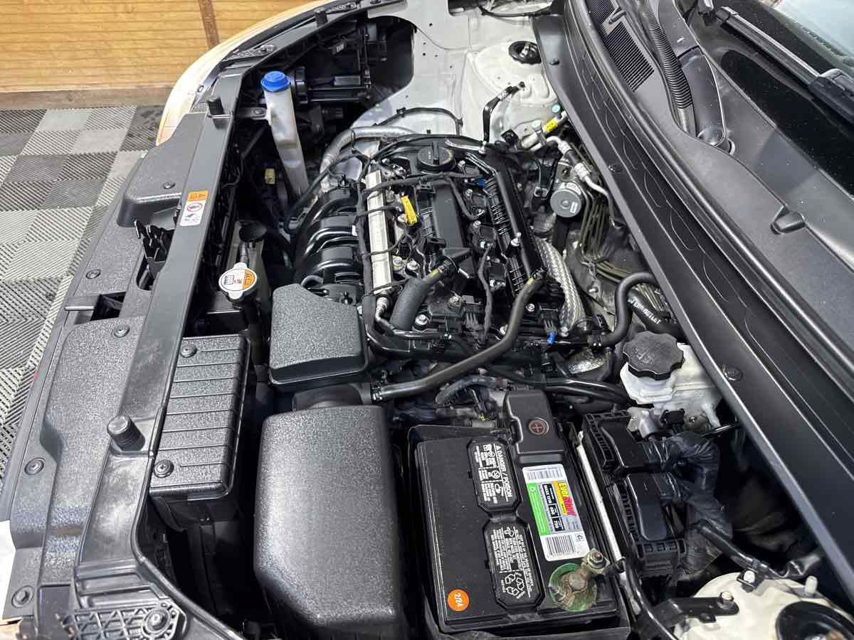 Used 2012 Kia Soul + FWD image 25