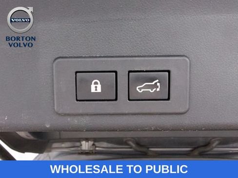 Used 2020 Subaru Ascent Limited w/ Technology Package AWD/4WD image 31