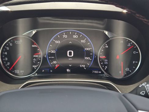 Used 2025 Chevrolet Blazer RS w/ Driver Confidence II Package FWD image 11