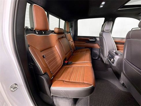 Used 2024 GMC Sierra 2500 Denali Ultimate image 33