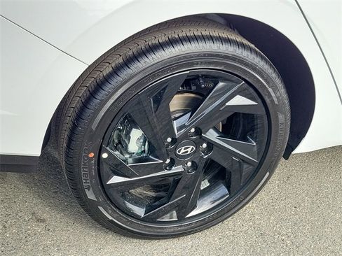 New 2026 Hyundai Elantra Sport image 25