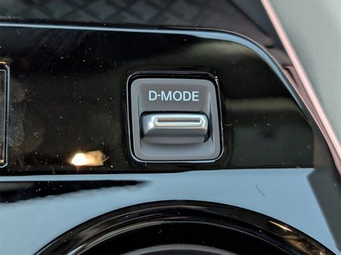 New 2026 Nissan Murano SL image 15