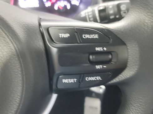 Used 2020 Kia Rio S image 24
