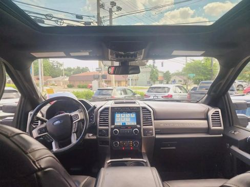 Used 2019 Ford F250 Platinum w/ Platinum Ultimate Package AWD/4WD image 49