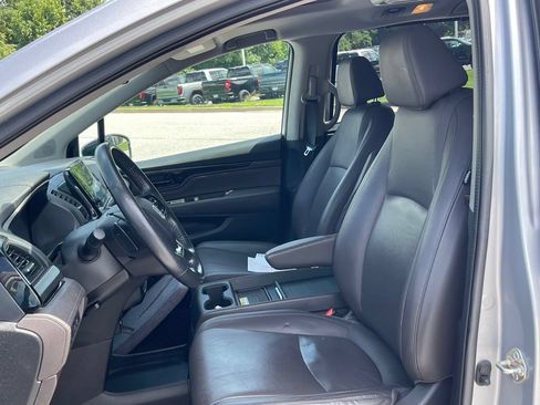 Used 2018 Honda Odyssey Elite image 11