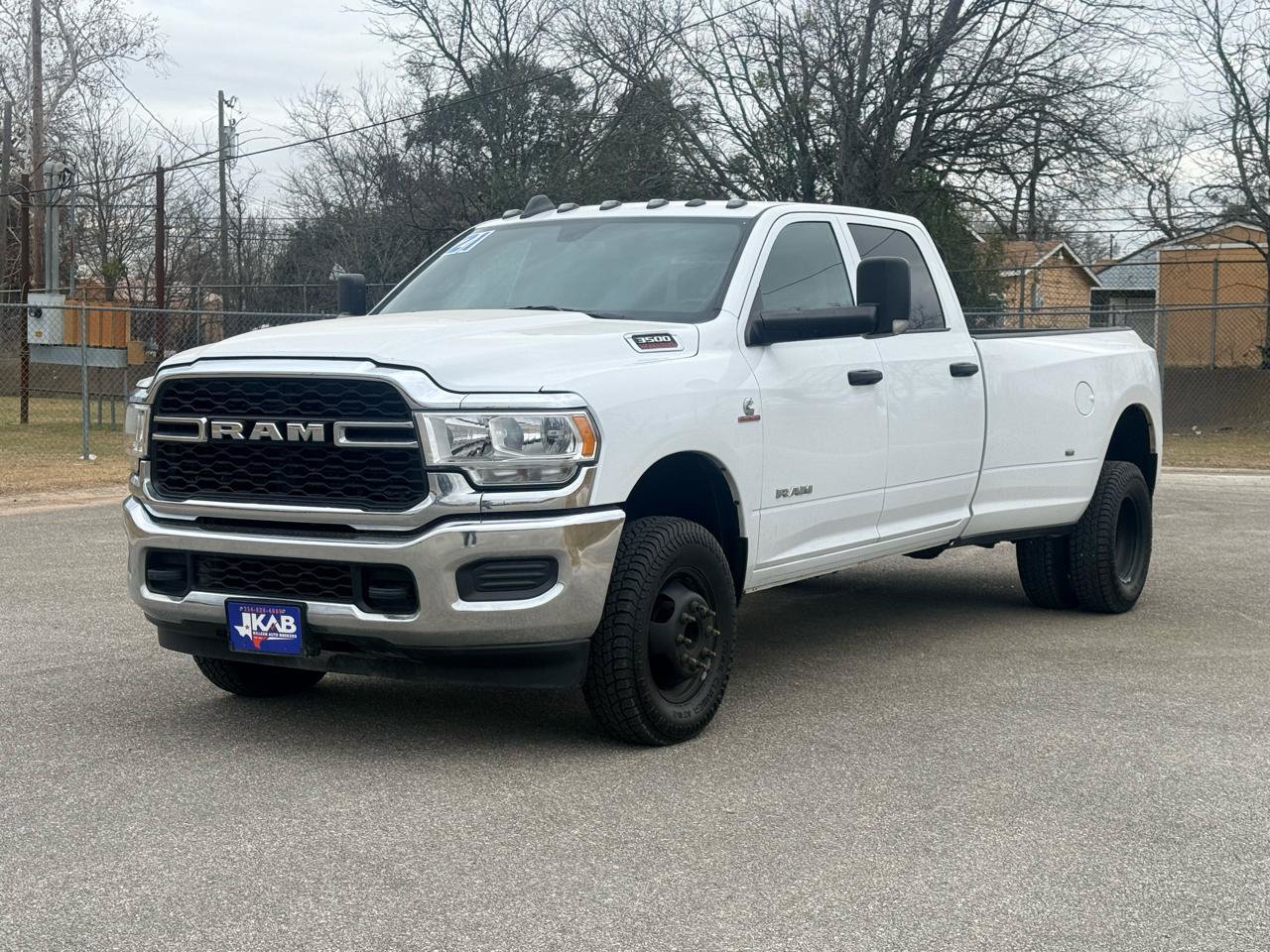 Used 2021 RAM 3500 Tradesman w/ Chrome Appearance Group AWD/4WD image 7