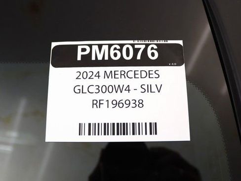 Used 2024 Mercedes-Benz GLC 300 GLC 300 w/ Driver Assistance Package image 35