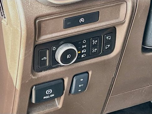 Used 2025 Ford F150 King Ranch w/ FX4 Off-Road Package AWD/4WD image 10
