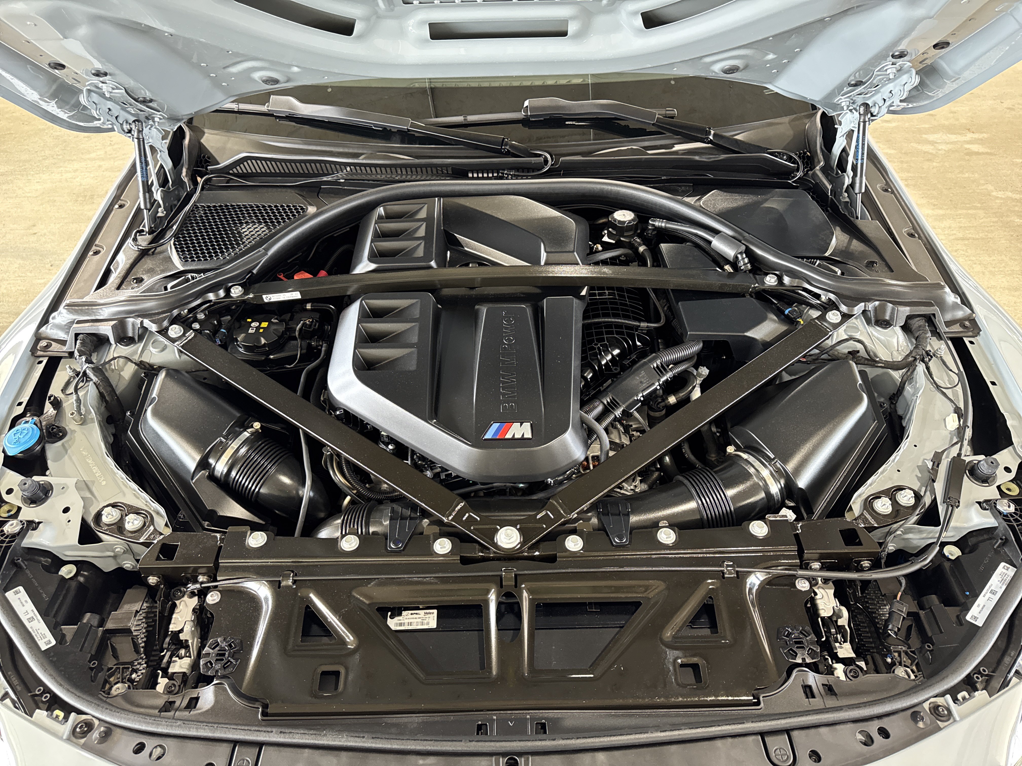 Used 2024 BMW M2 w/ Lighting Package RWD image 31
