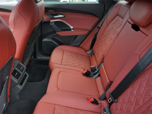 New 2025 Audi SQ5 Premium Plus image 25