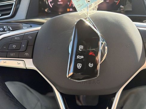 New 2026 Volkswagen Atlas Peak Edition image 28